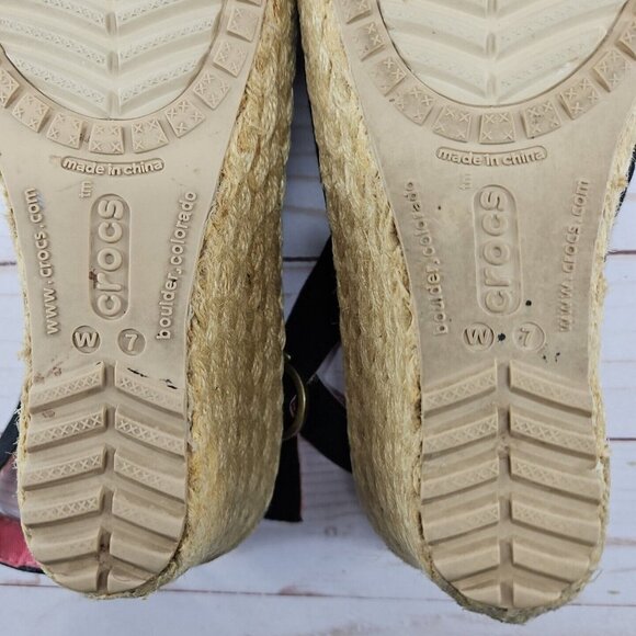 Crocs‎ Womens Size 7 A-Leigh Wedge Black Pink Espadrilles Wedge Sandals - Picture 9 of 9